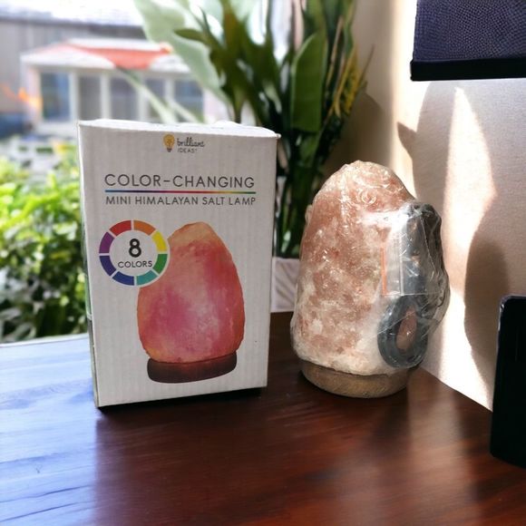 Tilly's Other - Brilliant Ideas NIB 8 Color Changing Mini Himalayan Salt Lamp ambiance meditate